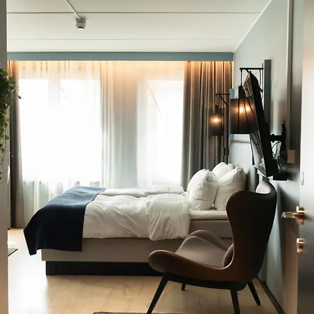 1624 Otel